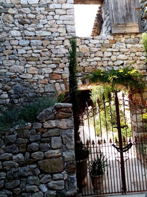 Oppedette, un village perché de Haute Provence